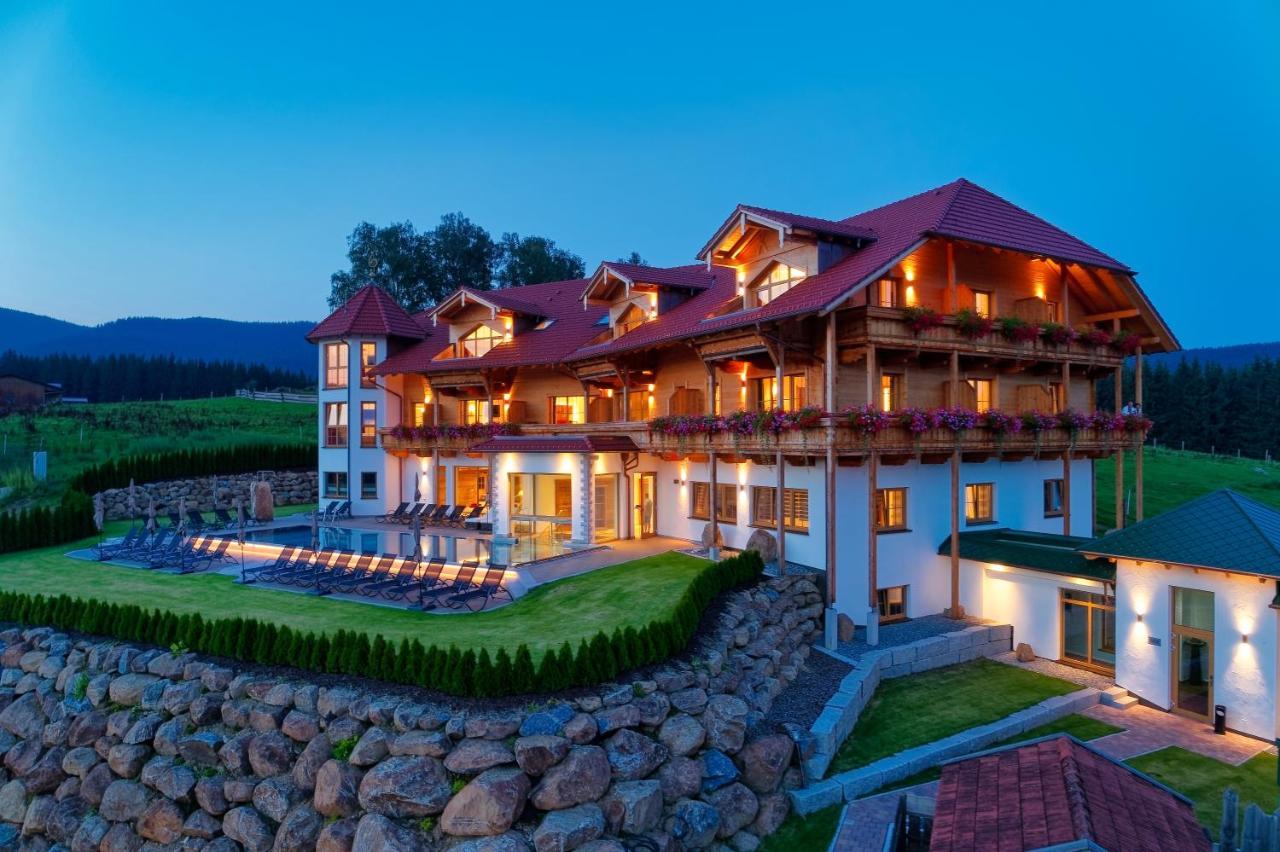 Wellness & Naturhotel Tonihof Langdorf  Екстер'єр фото